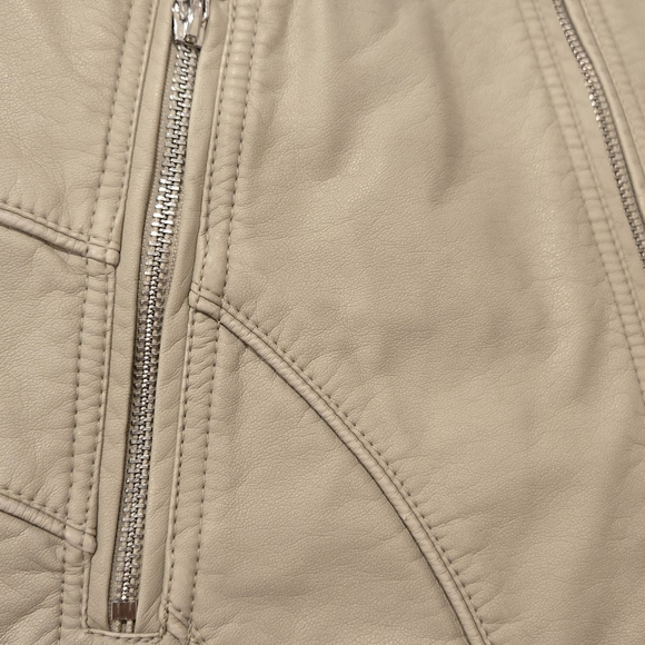 Kenneth Cole Reaction Jacket - Picture 4 of 5